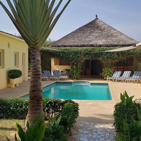 سالي بوخْتيودال Villa Au Soleil المظهر الخارجي الصورة