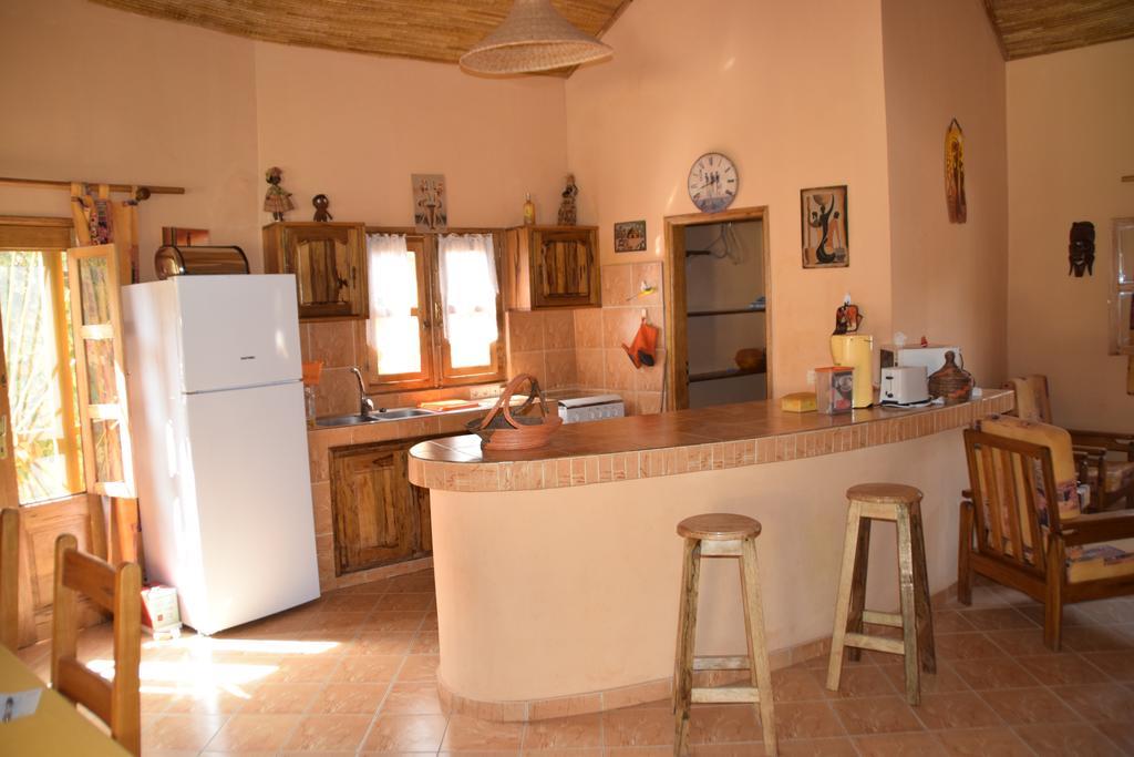 سالي بوخْتيودال Villa Au Soleil المظهر الخارجي الصورة